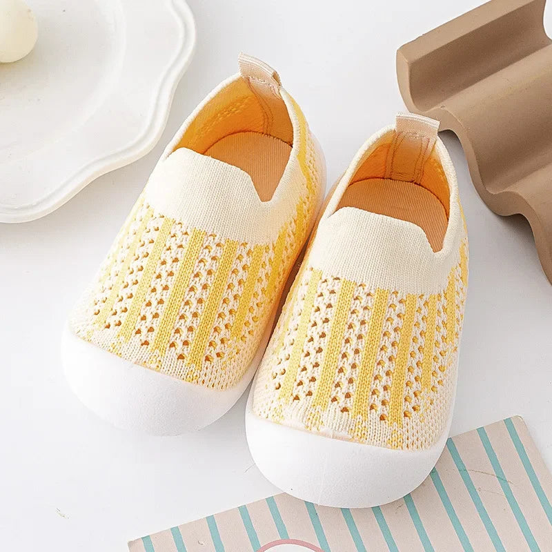 Lightweight Cozy Baby Shoes
